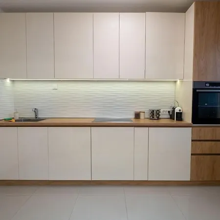 Paradise Palace Apartment